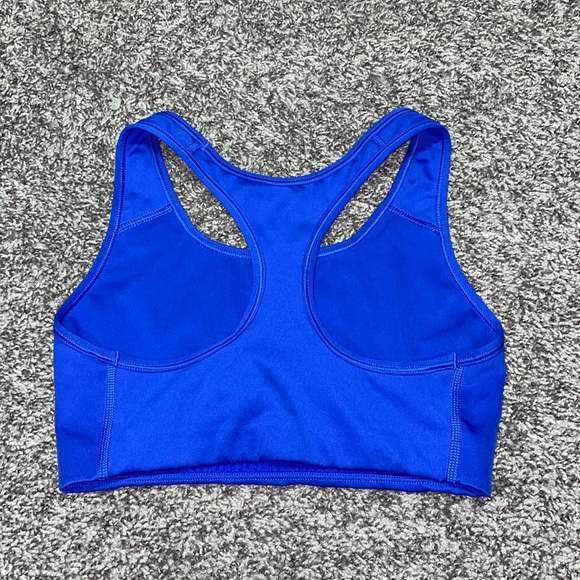 Nike Unpadded Sports Bra - Picture 2 of 2